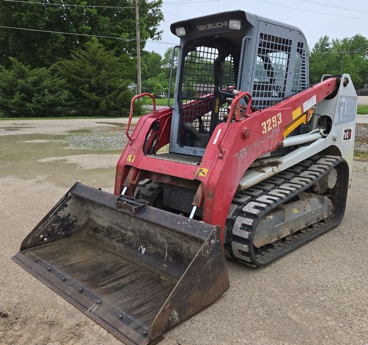 2016 TAKEUCHI TL10 TRACKED SKID STEER LOADER -  - Image 2