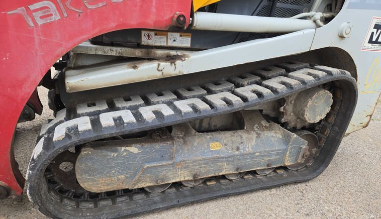 2016 TAKEUCHI TL10 TRACKED SKID STEER LOADER - 