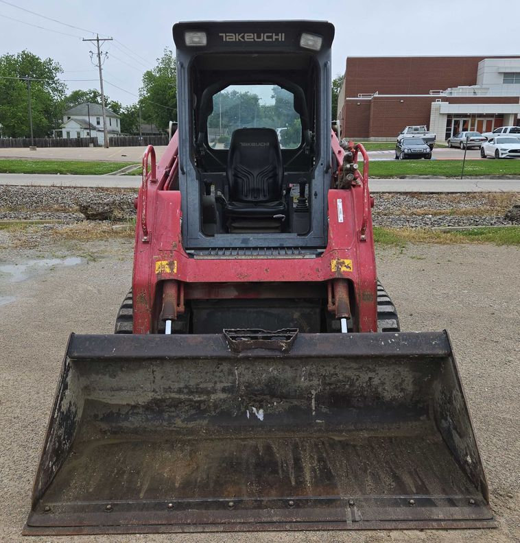 2016 TAKEUCHI TL10 TRACKED SKID STEER LOADER -  - Image 3