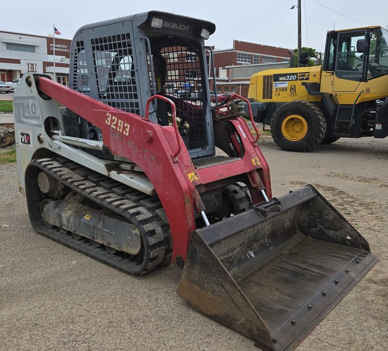 2016 TAKEUCHI TL10 TRACKED SKID STEER LOADER -  - Image 4