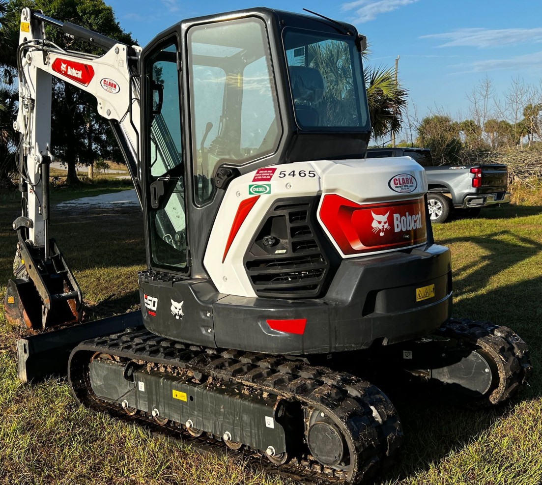2022 BOBCAT E50 MINI EXCAVATOR  - Image 5