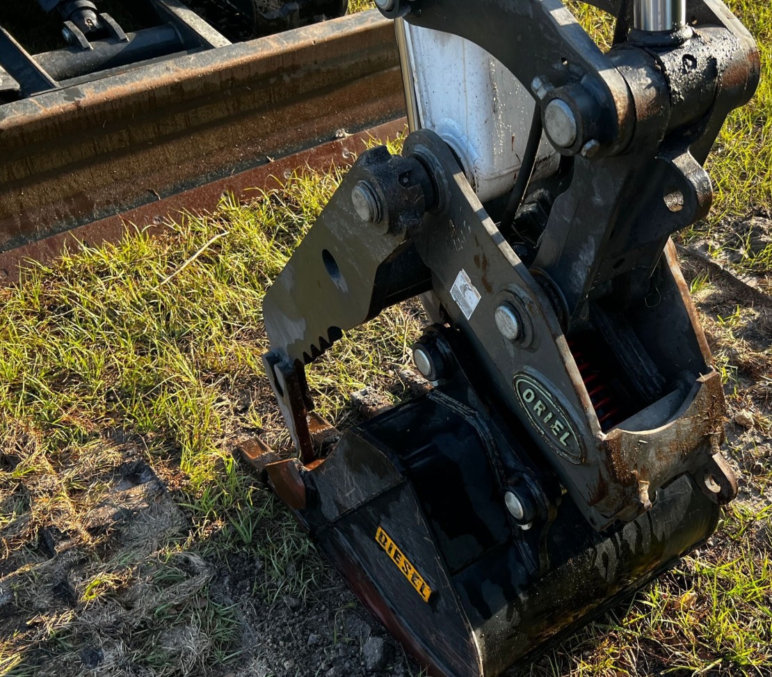 2022 BOBCAT E50 MINI EXCAVATOR  - Image 9