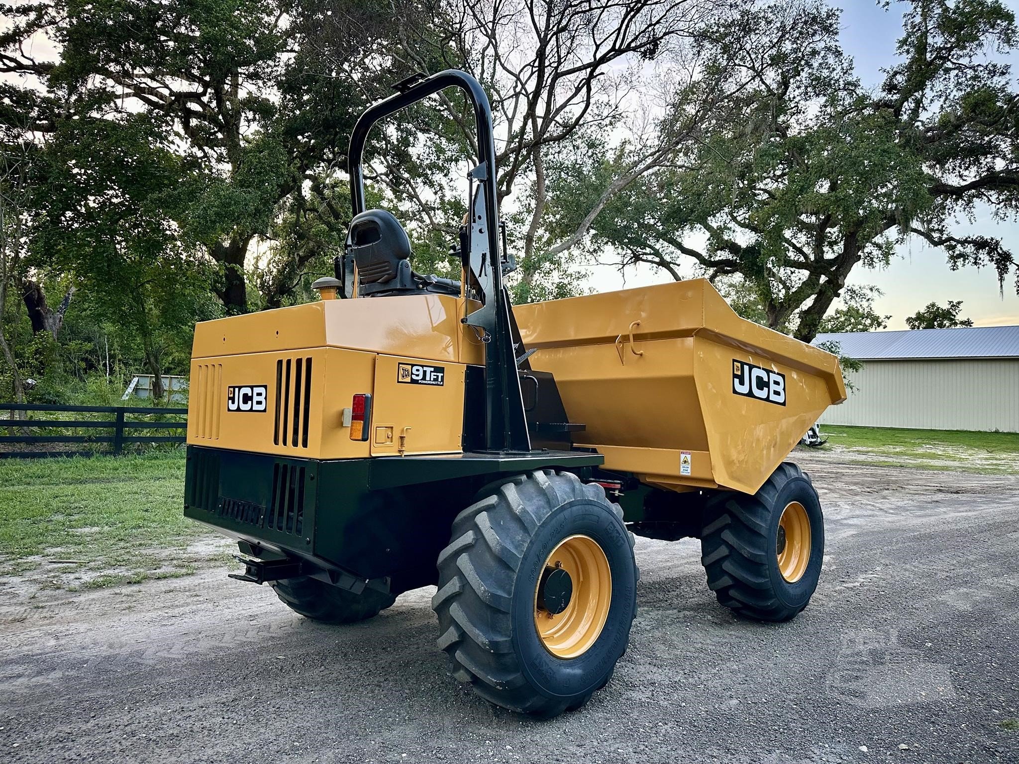 2017 JCB 9TFT DUMPER  - Image 14