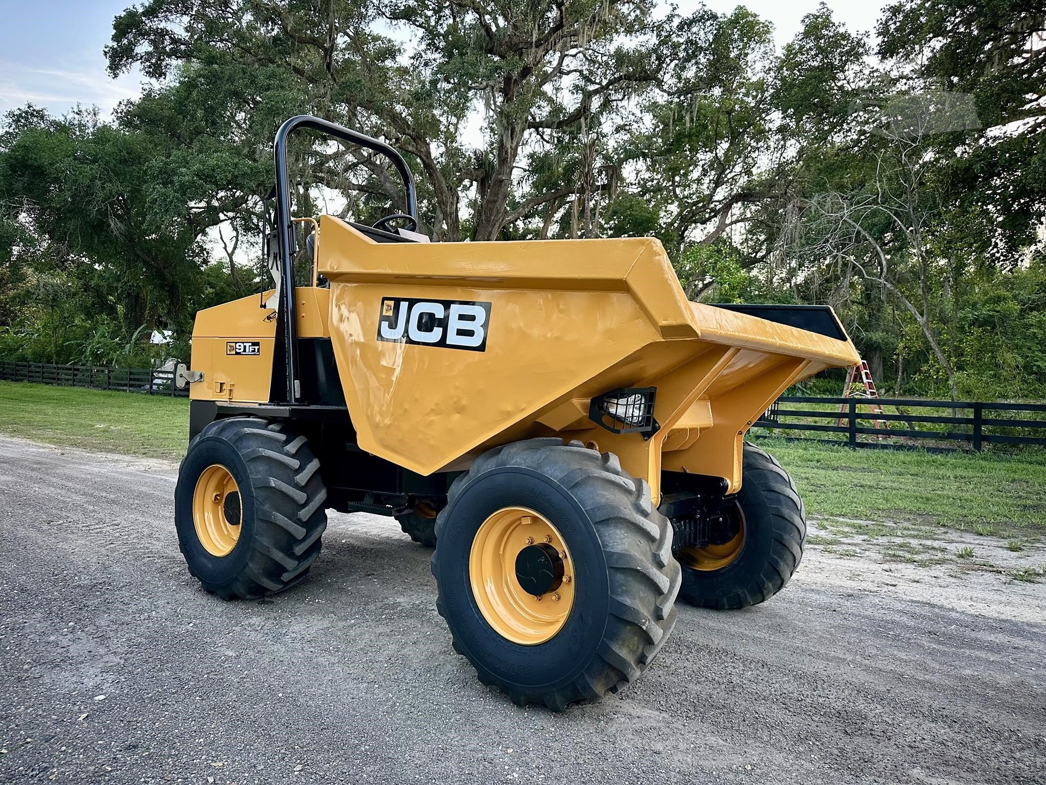 2017 JCB 9TFT DUMPER  - Image 12