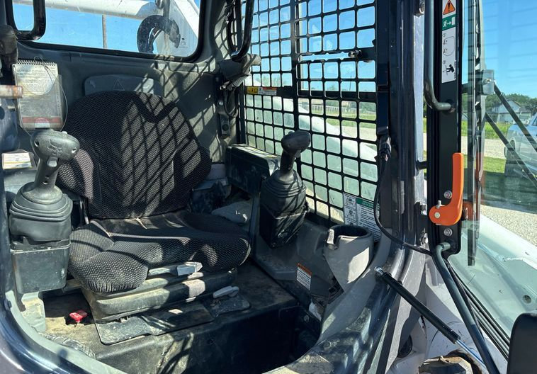 2022 BOBCAT T870 TRACKED SKID STEER LOADER  - Image 14
