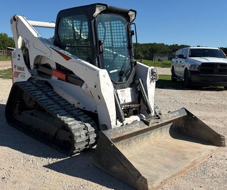 2022 BOBCAT T870 TRACKED SKID STEER LOADER  - Image 3