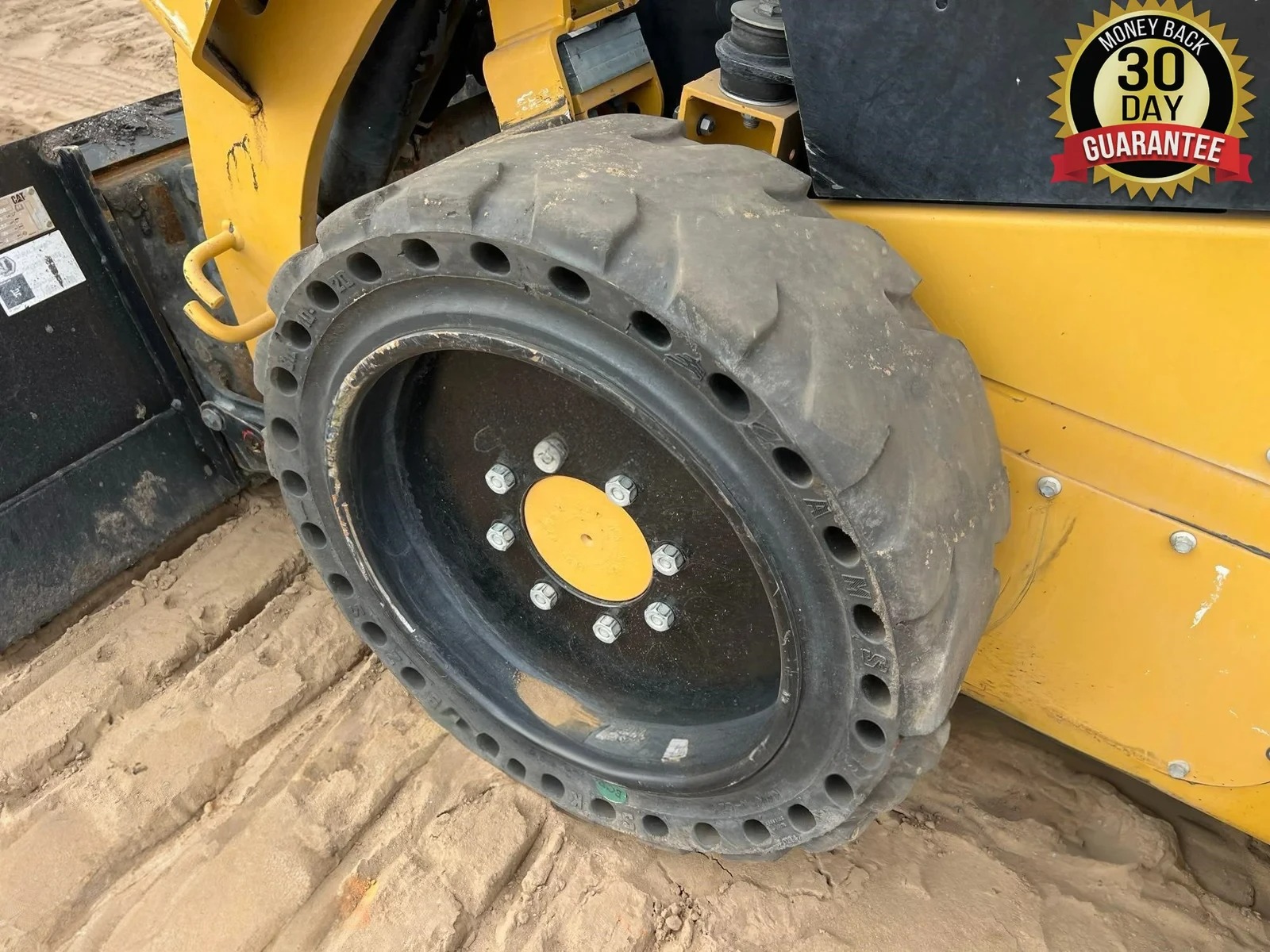 2017 CATERPILLAR 242D SKID STEER - Inventory #91820 - Image 10