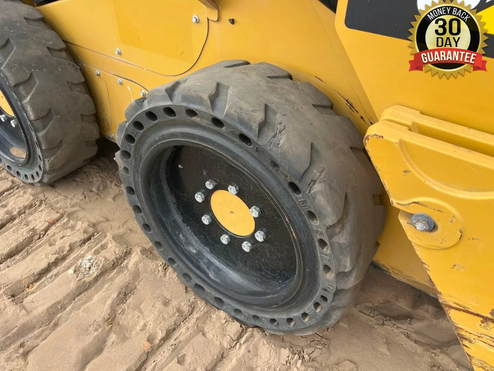 2017 CATERPILLAR 242D SKID STEER - Inventory #91820 - Image 13