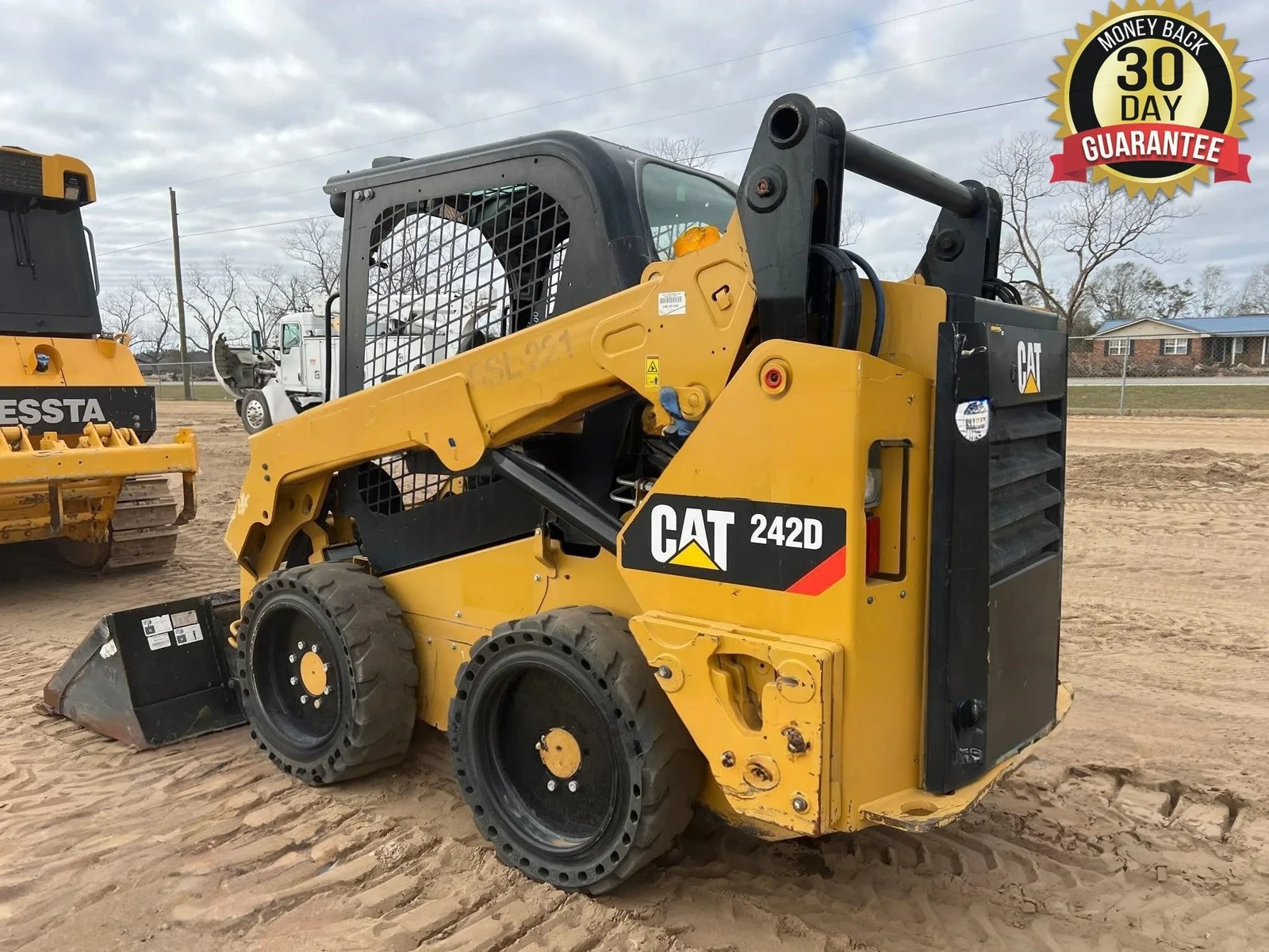2017 CATERPILLAR 242D SKID STEER - Inventory #91820 - Image 2