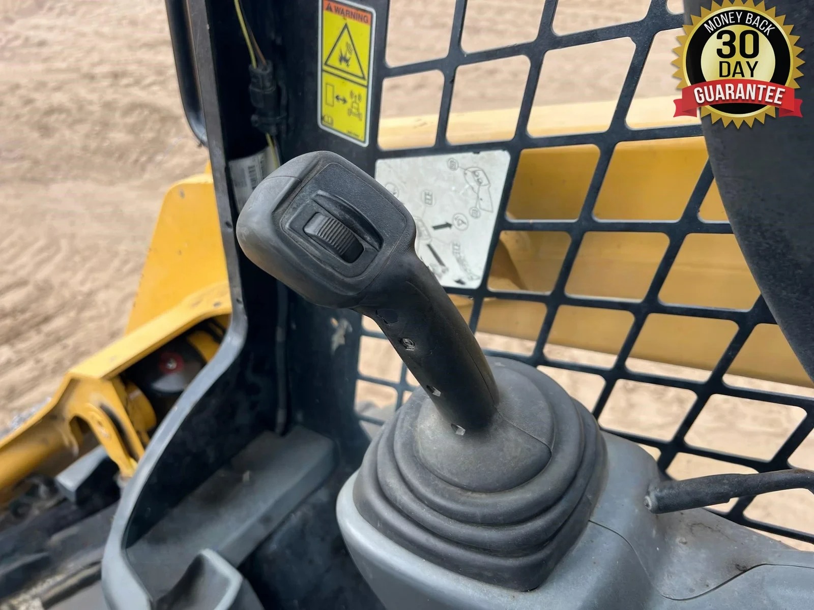2017 CATERPILLAR 242D SKID STEER - Inventory #91820 - Image 9