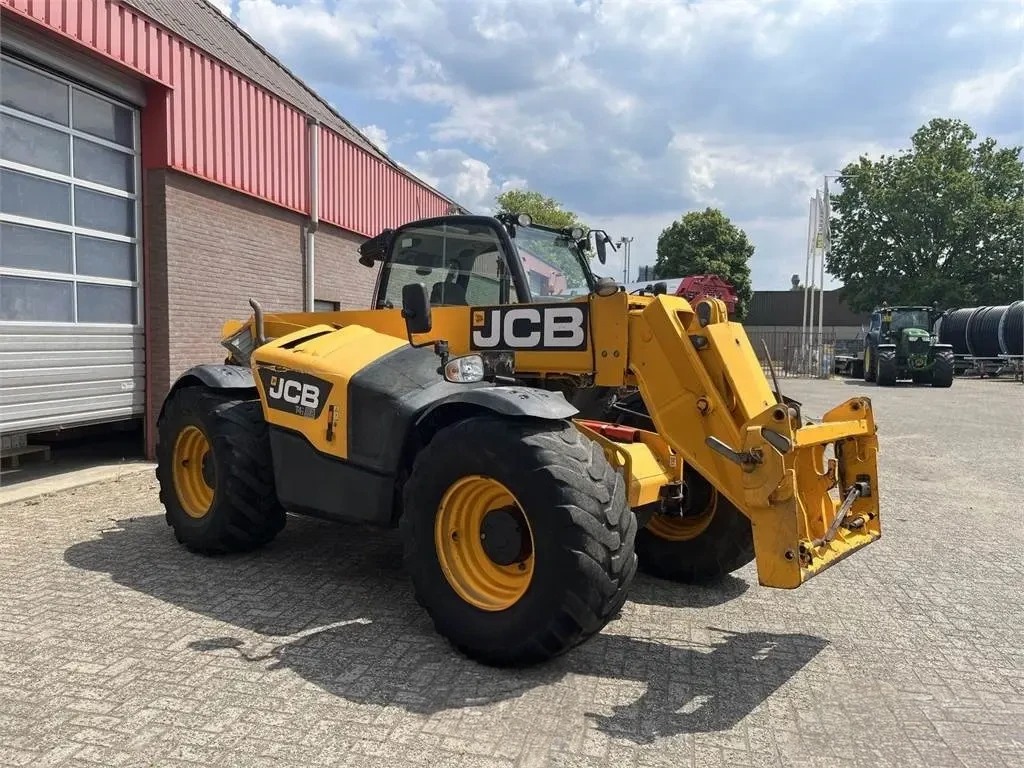 2015 JCB 541-70 AGRI SUPER TELEHANDLER  - Image 13
