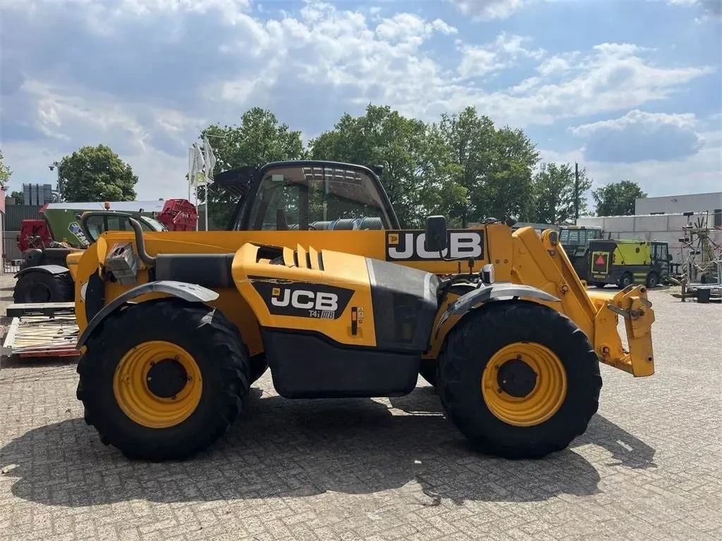2015 JCB 541-70 AGRI SUPER TELEHANDLER  - Image 6