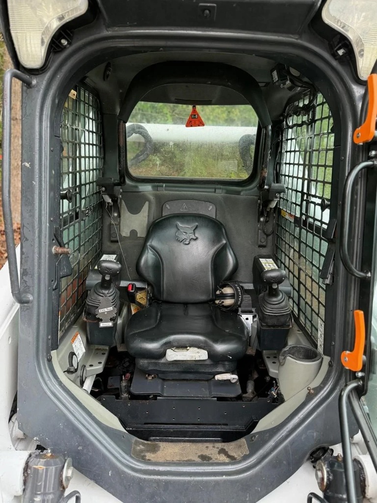 2018 BOBCAT S650 SKID STEER  - Image 16