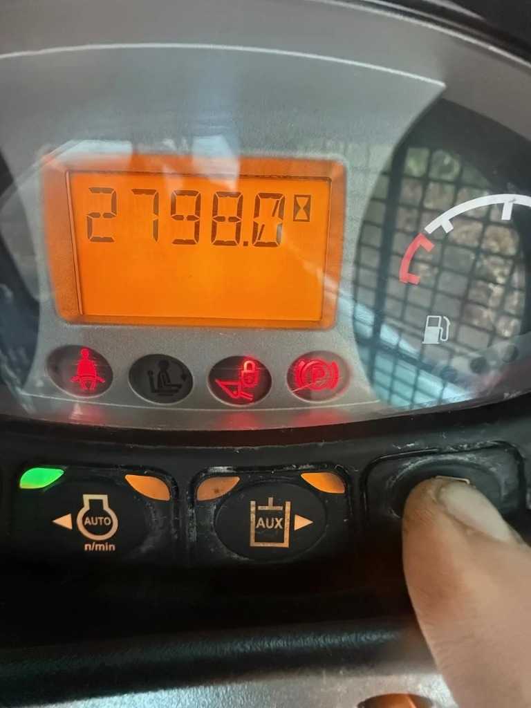 2018 BOBCAT S650 SKID STEER  - Image 17
