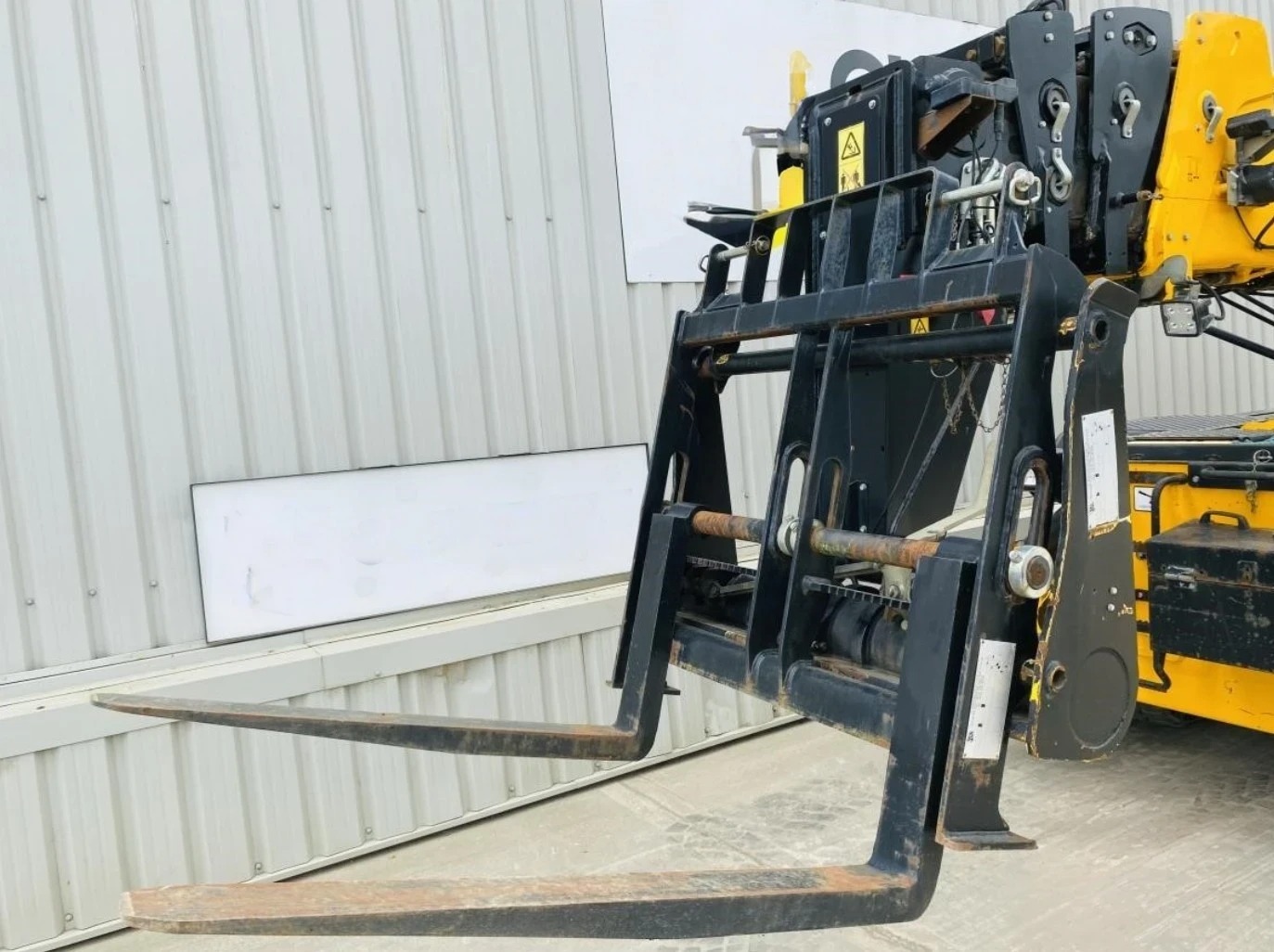 2019 CATERPILLAR 259D3 TRACKED SKID STEER LOADER  - Image 8