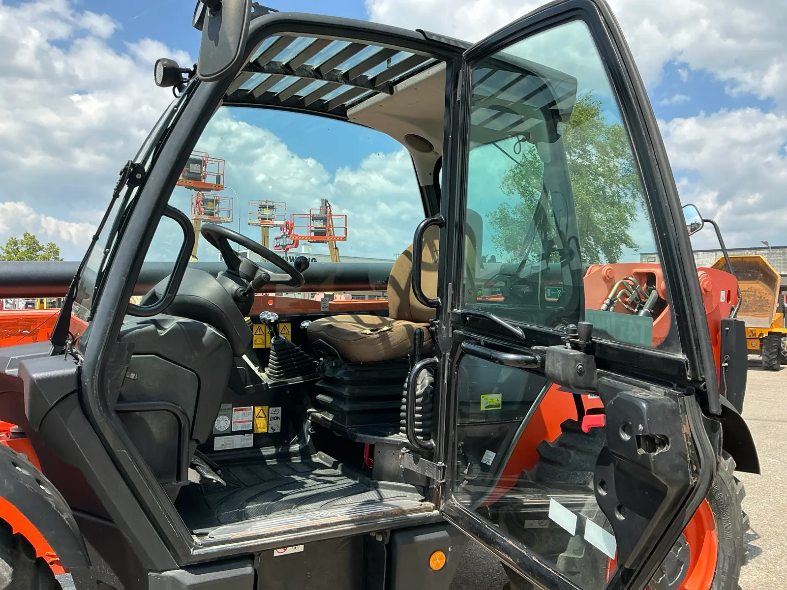 2018 KUBOTA SVL95-2S SKID STEER  - Image 15