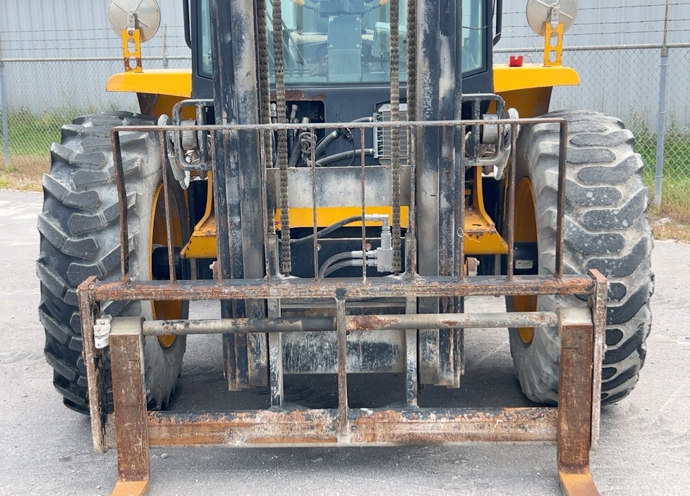 2019 JCB 930 6,000 LBS ROUGH TERRAIN FORKLIFT ENCLOSED CAB LIFT TRUCK  - Image 15