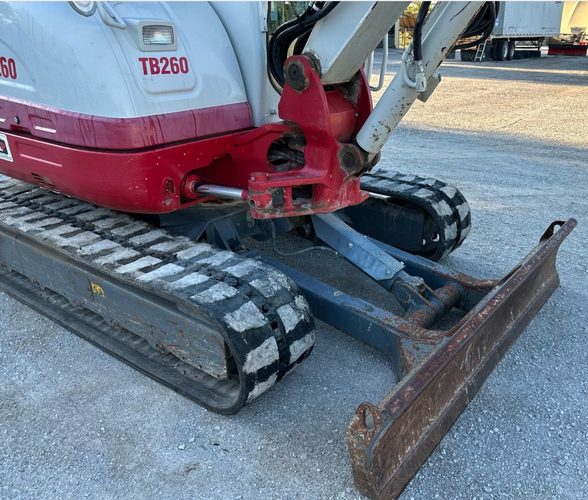 2016 TAKEUCHI TB260 MINI EXCAVATOR -  - Image 9