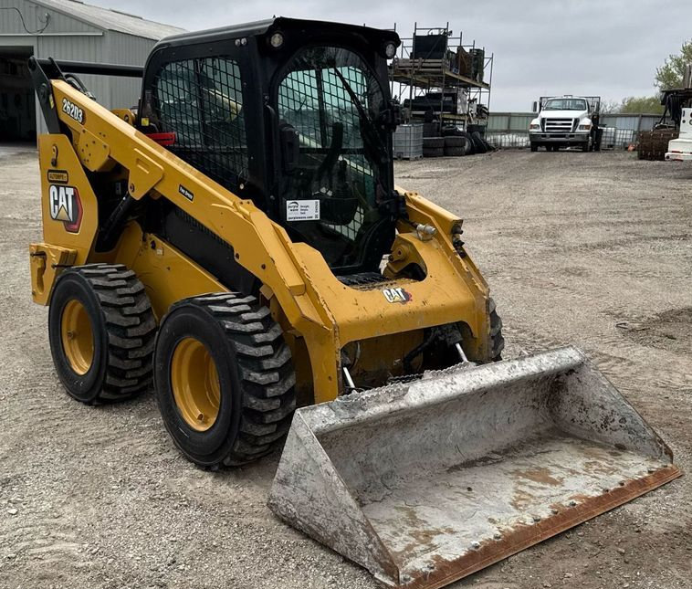 2020 CATERPILLAR 262D3 SKID STEER LOADER  - Image 4