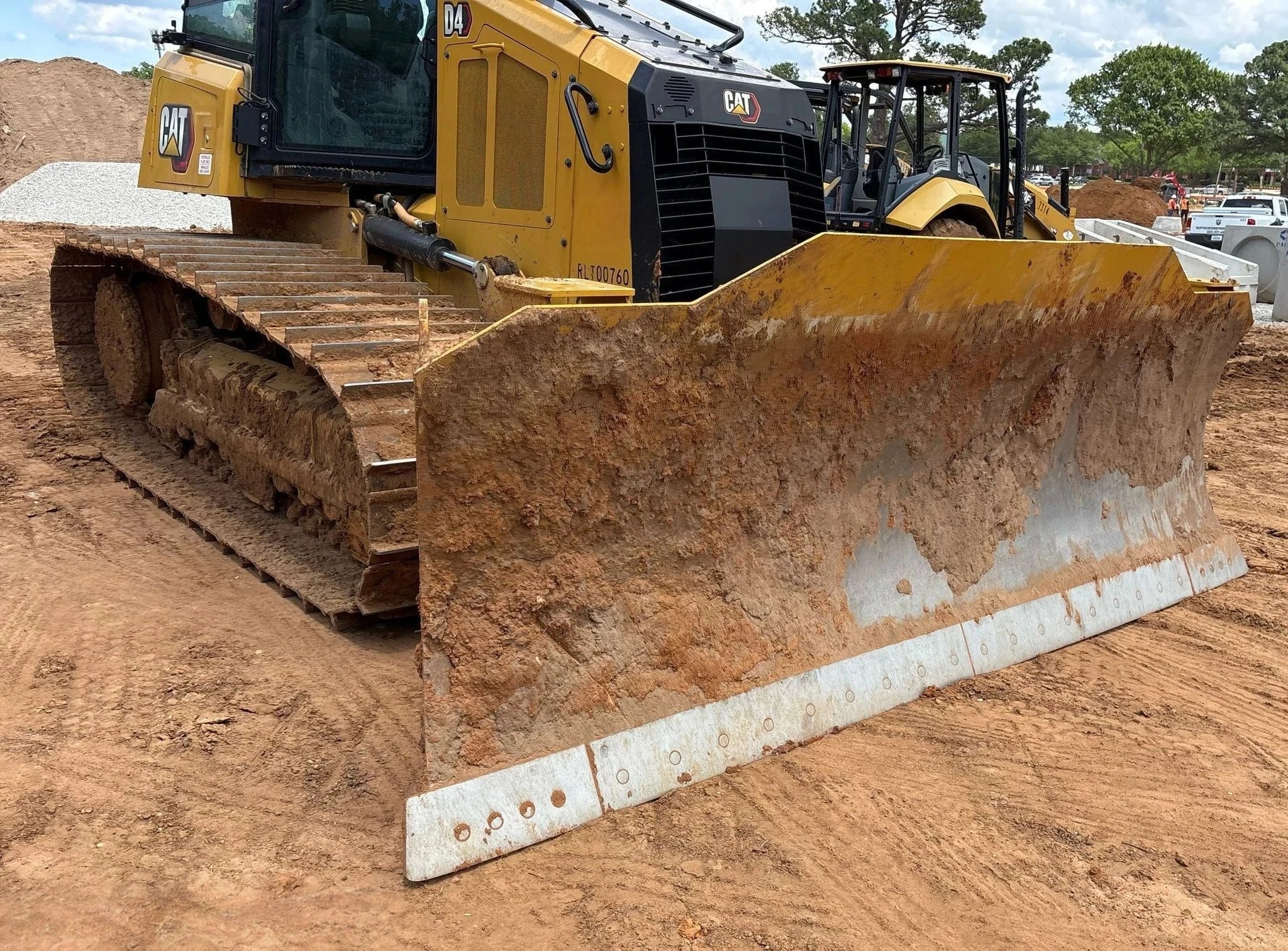 2023 CATERPILLAR D4 LGP DOZER  - Image 11