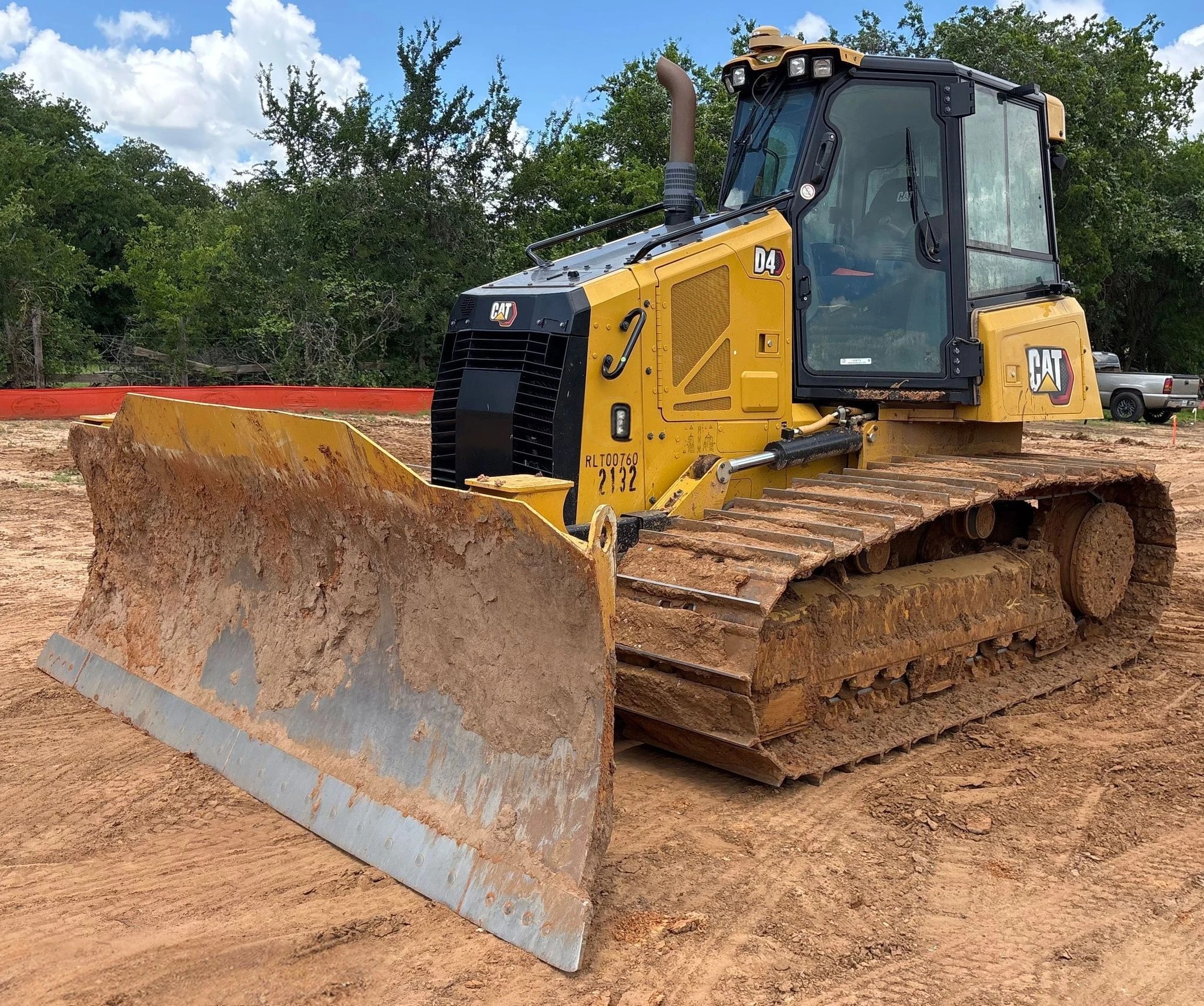 2023 CATERPILLAR D4 LGP DOZER  - Image 9