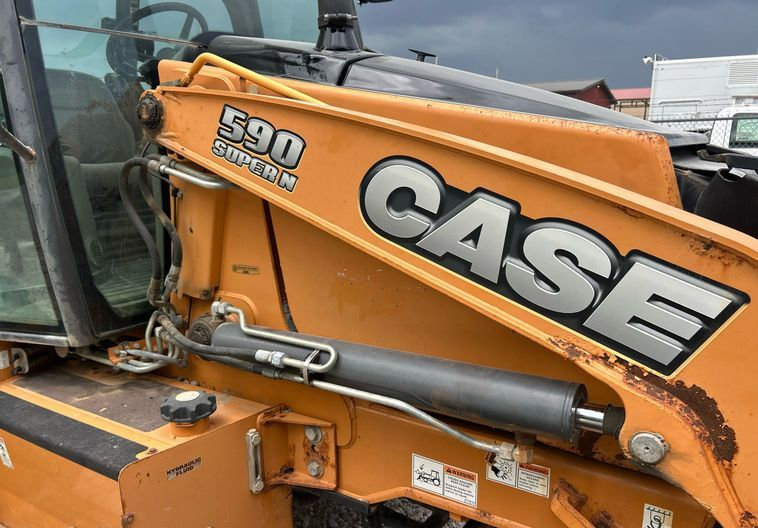2013 CASE 590 SUPER N BACKHOE  - Image 15