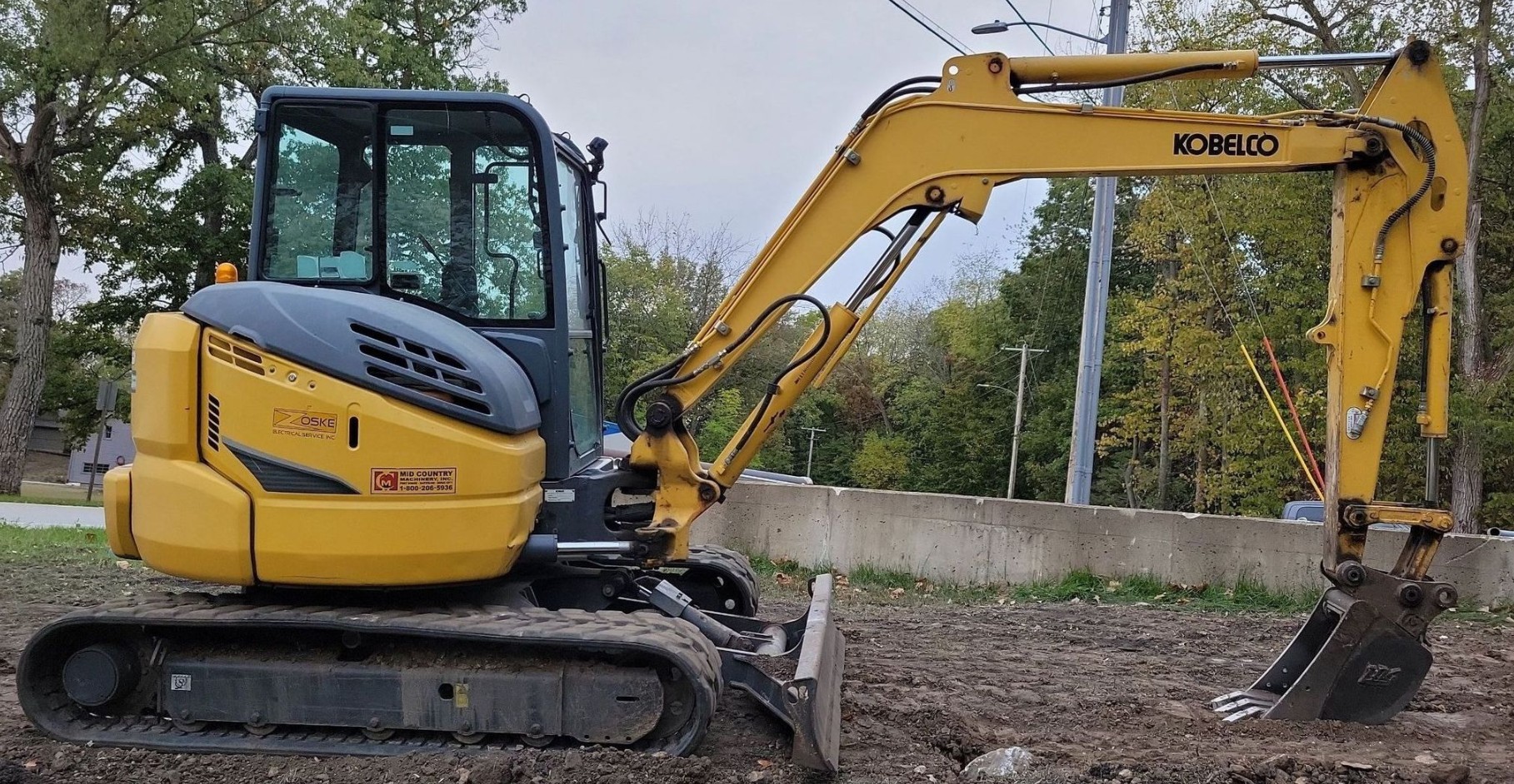2014 KOBELCO SK55SRX-6E MINI EXCAVATOR  - Image 3