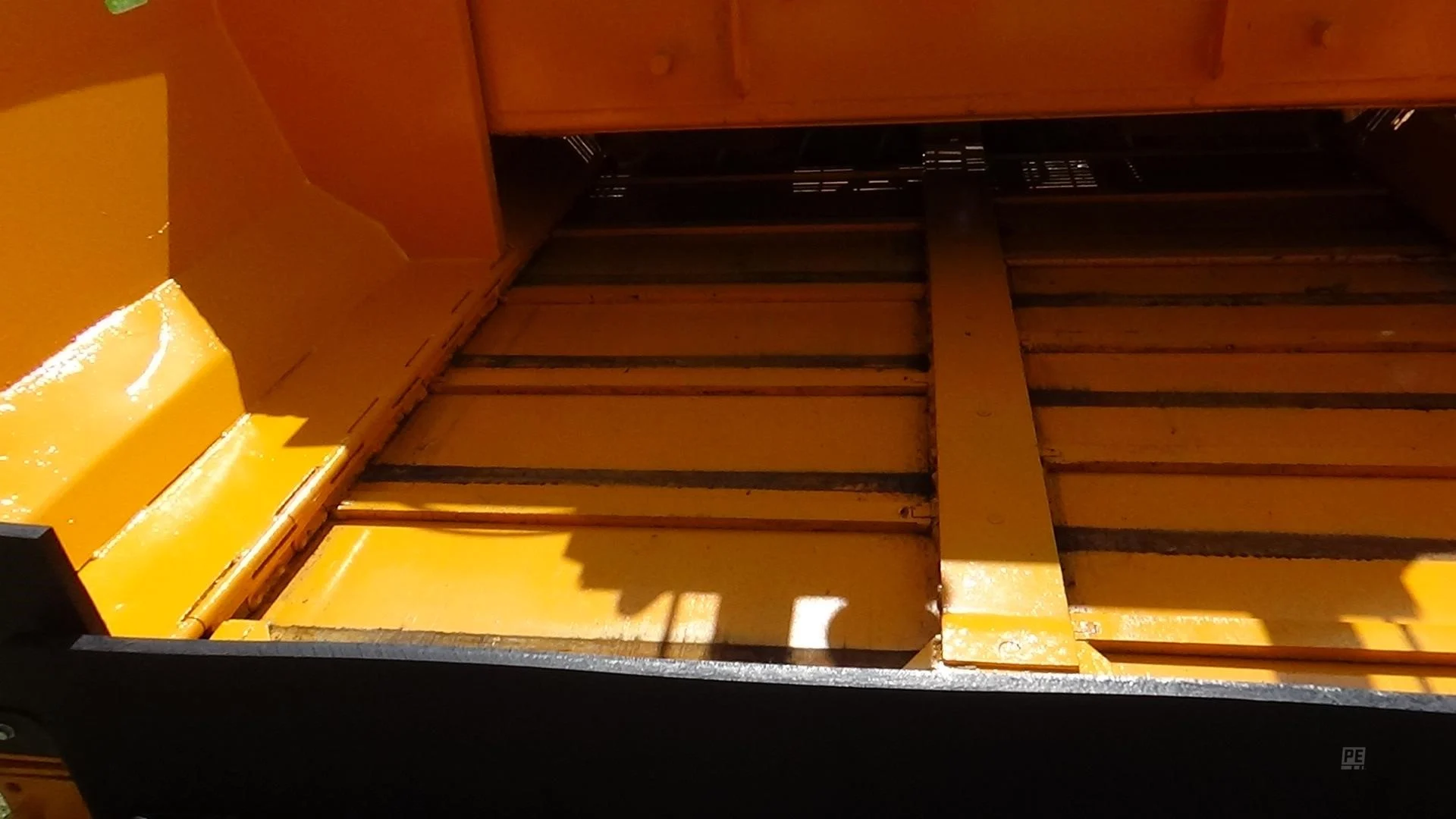 2018 LEEBOY 8500D TRACK PAVER  - Image 12
