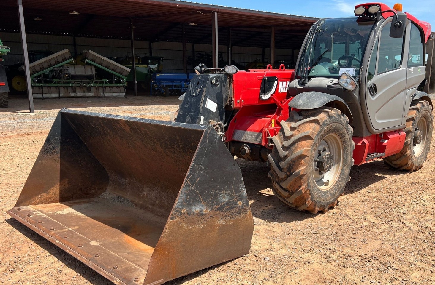 2017 MANITOU MLT840 TELEHANDLER 
