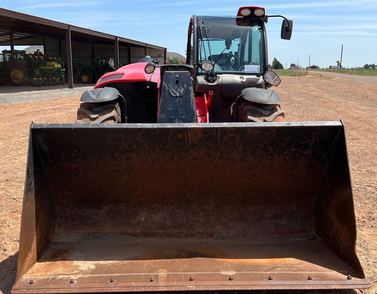 2017 MANITOU MLT840 TELEHANDLER  - Image 2