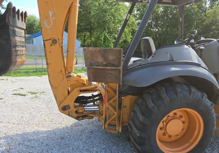2010 CASE 580M BACKHOE  - Image 14