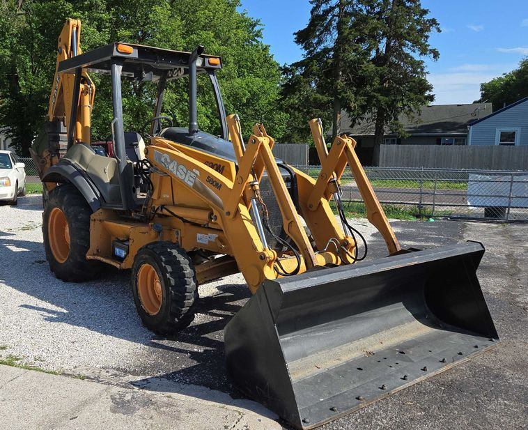 2010 CASE 580M BACKHOE  - Image 3