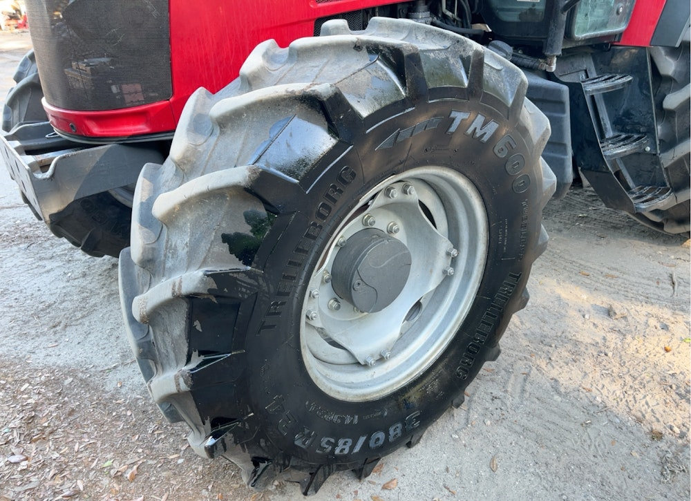 2021 MASSEY FERGUSON MF 5711 4WD DIESEL TRACTOR UTILITY AG FARM -  - Image 11