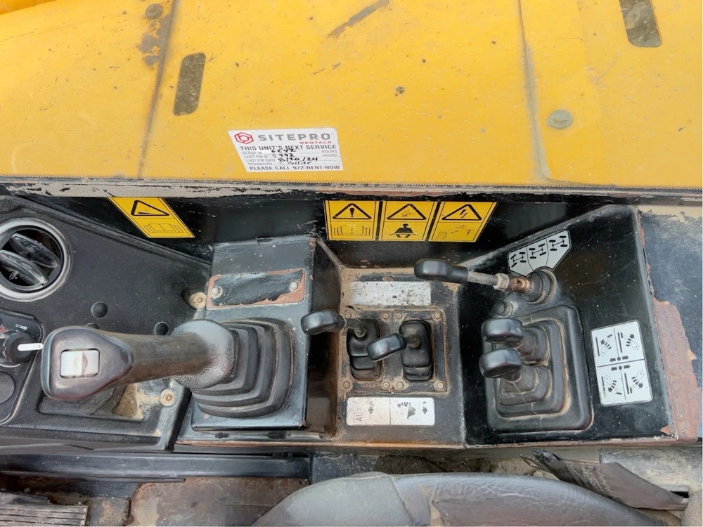 2017 JCB 512-56 56' 12000 LBS TELESCOPIC REACH FORKLIFT CAB TELEHANDLER - Inventory #62037 - Image 13