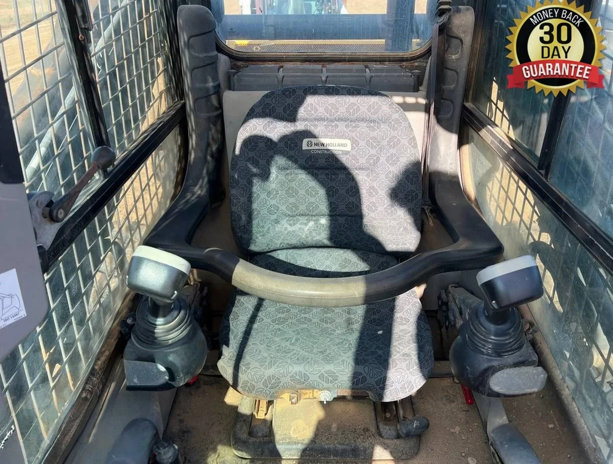2019 NEW HOLLAND C232 SKID STEER - Inventory #70135 - Image 2