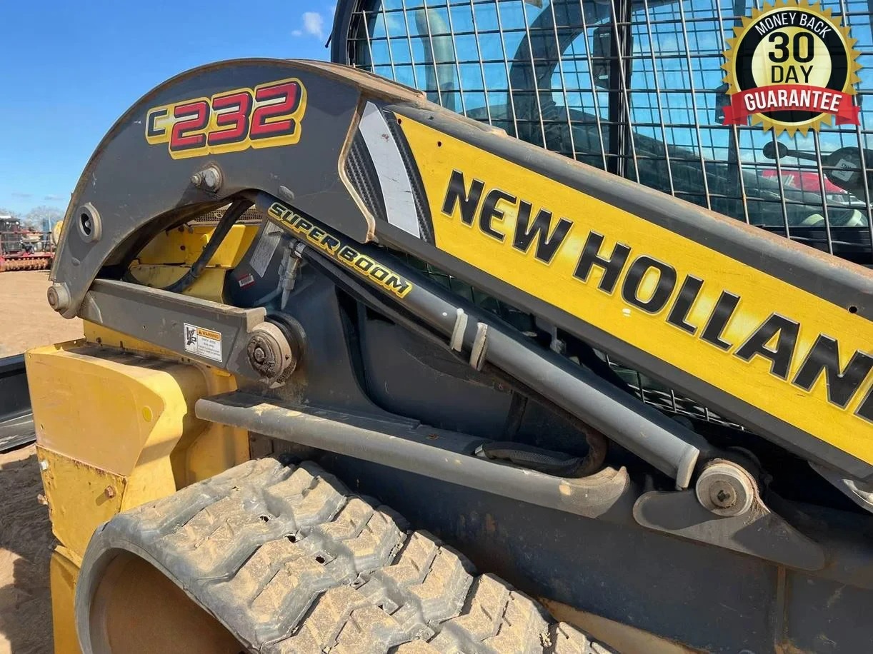 2019 NEW HOLLAND C232 SKID STEER - Inventory #70135 - Image 3