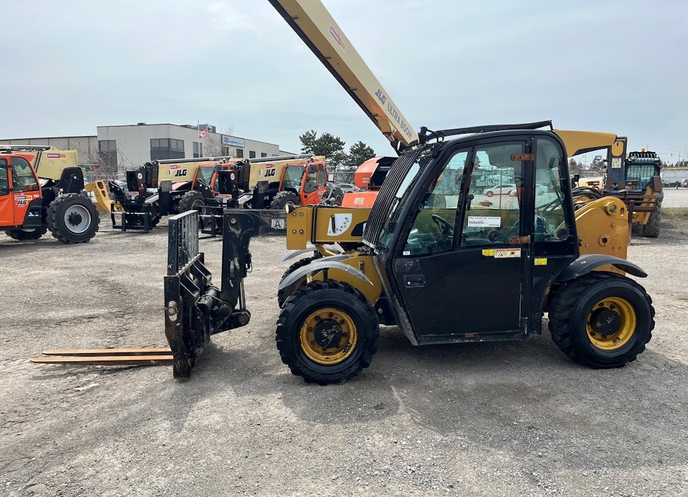 2014 CATERPILLAR TH255C 5.5K TELESCOPIC REACH FORKLIFT CAB TELEHANDLER - Inventory #40329 - Image 5