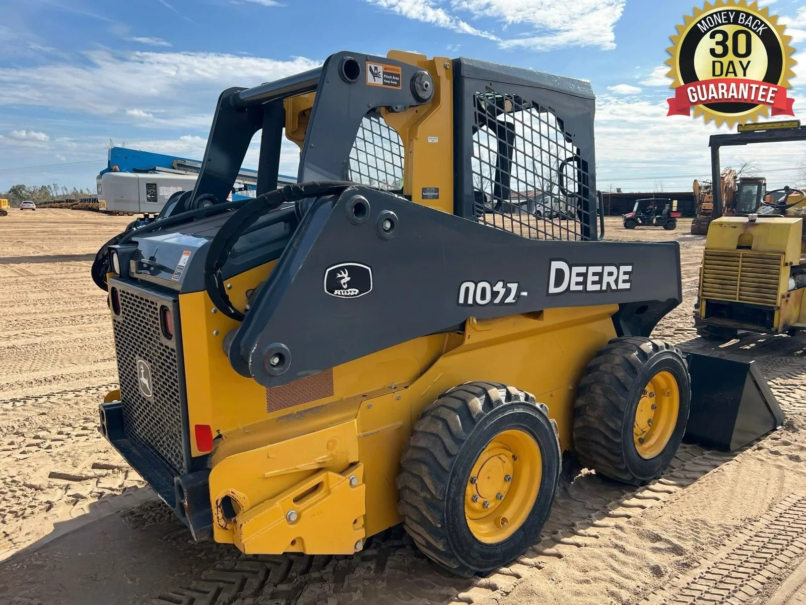 2018 DEERE 324E SKID STEER - Inventory #83420 - Image 3