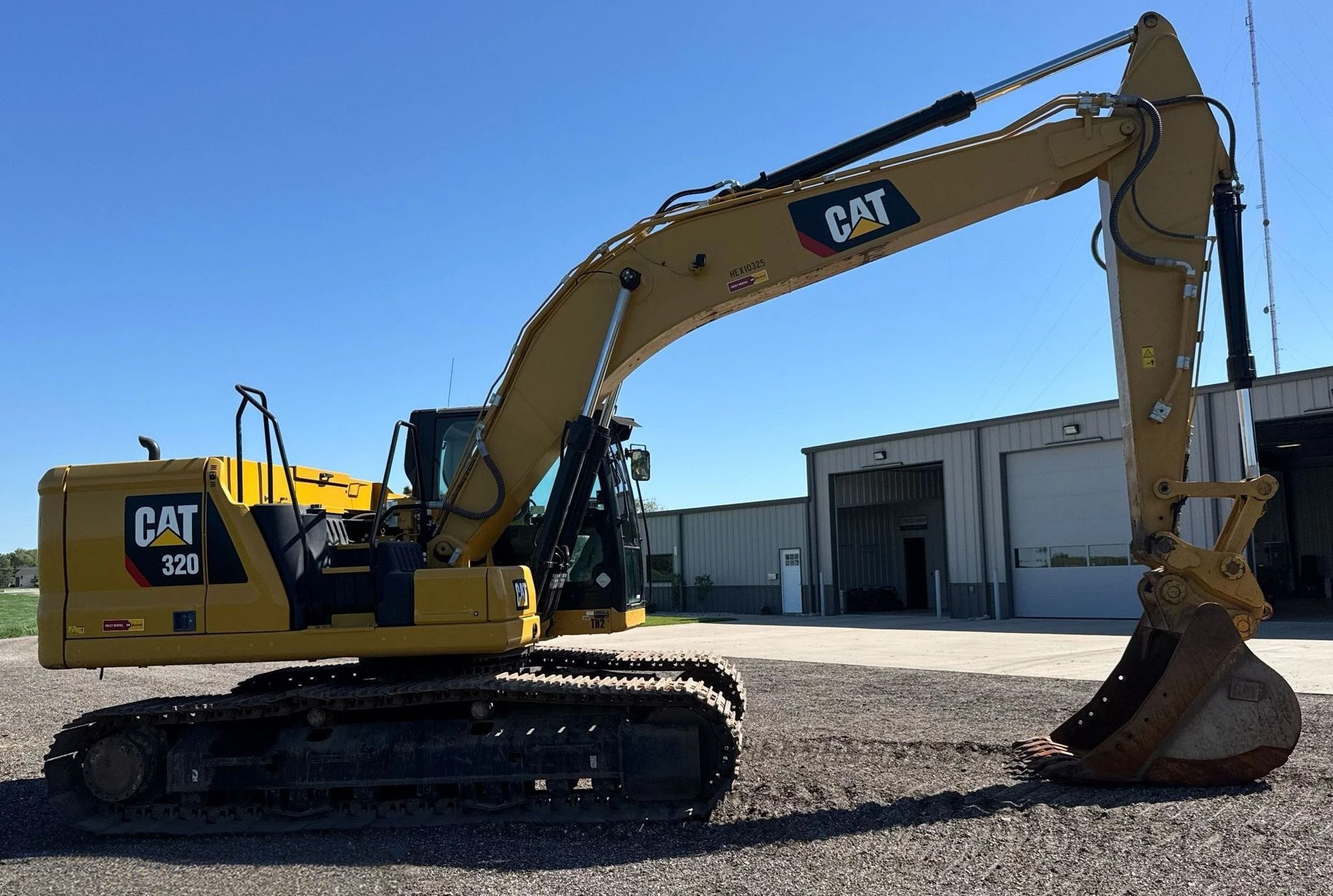 2018 CATERPILLAR 320 EXCAVATOR   - Image 3