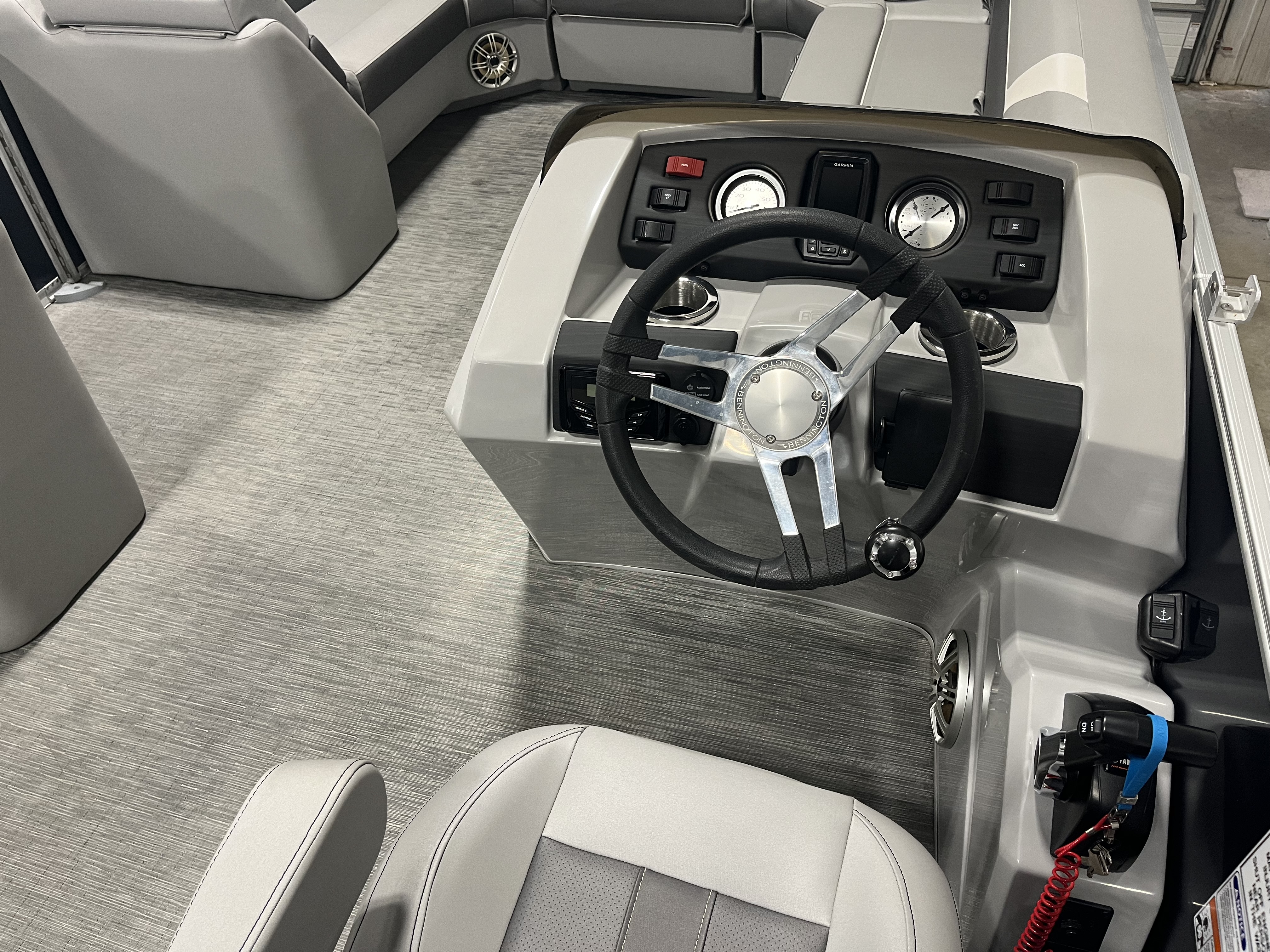 2022 BENNINGTON MARIN 23SXSB TRITOON -  - Image 13
