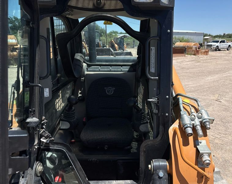 2019 CASE SV340 SKID STEER LOADER  - Image 10